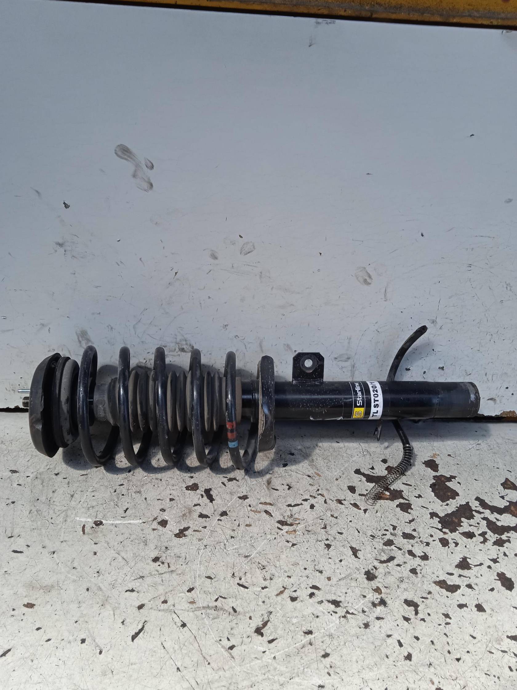 Ammortizzatore ant. sx.